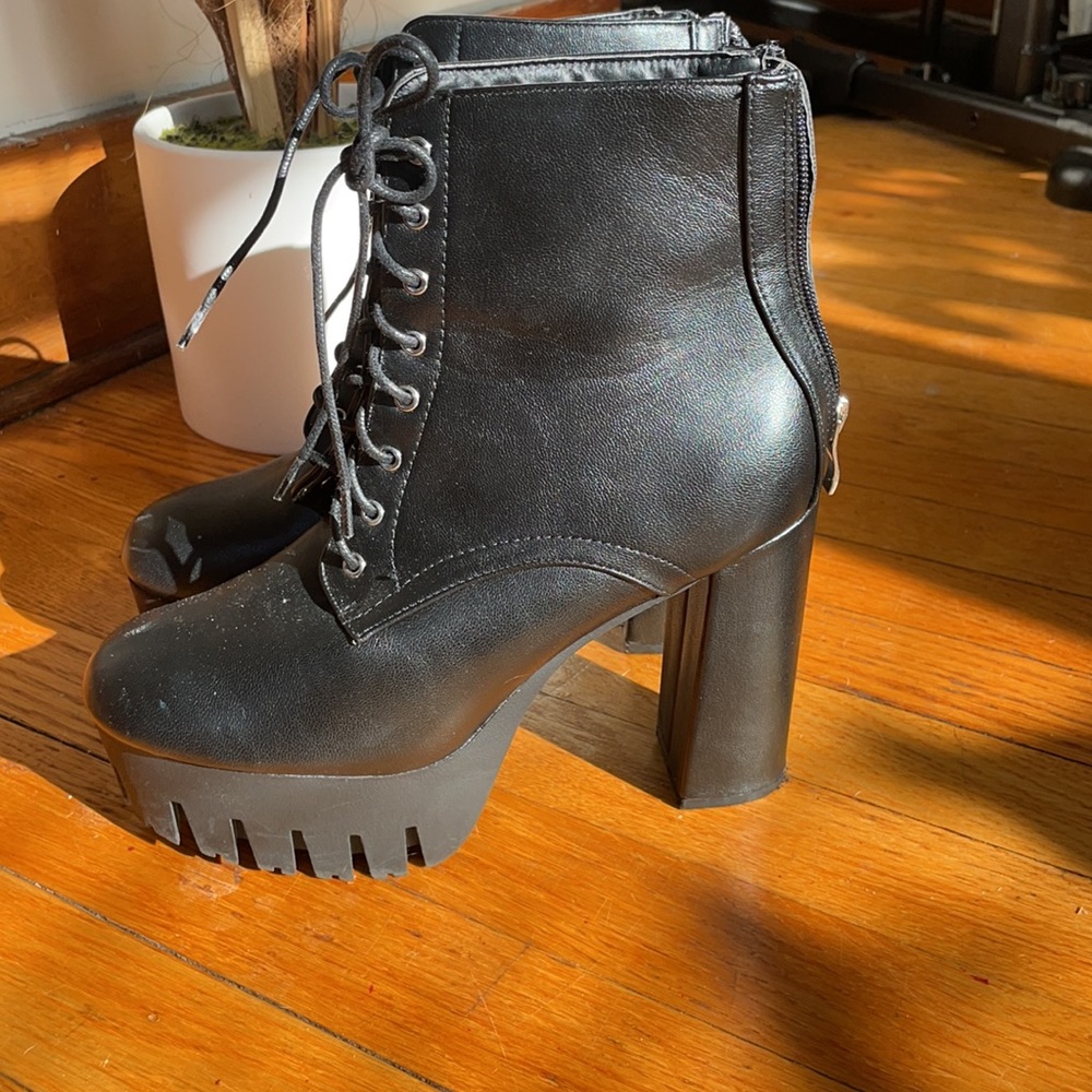 Platform boots - Picture 3 of 6